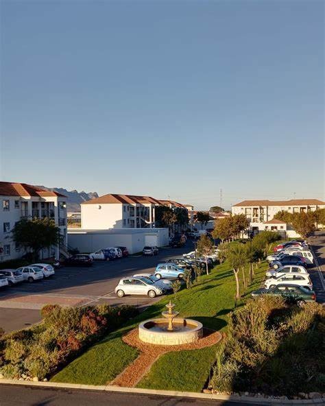 To Let 2 Bedroom Property for Rent in Heritage Park Western Cape